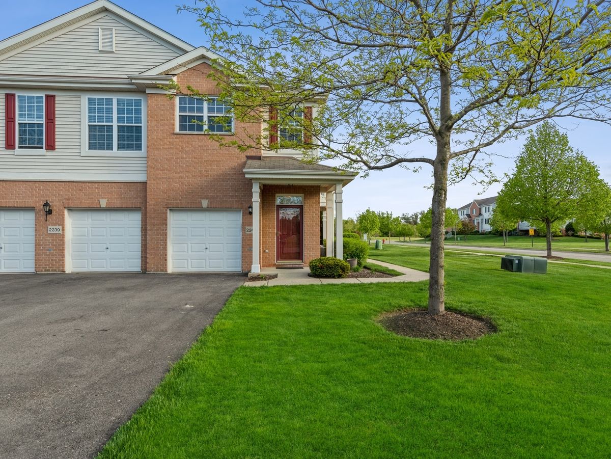 2243 Concord Drive, McHenry, IL 60050