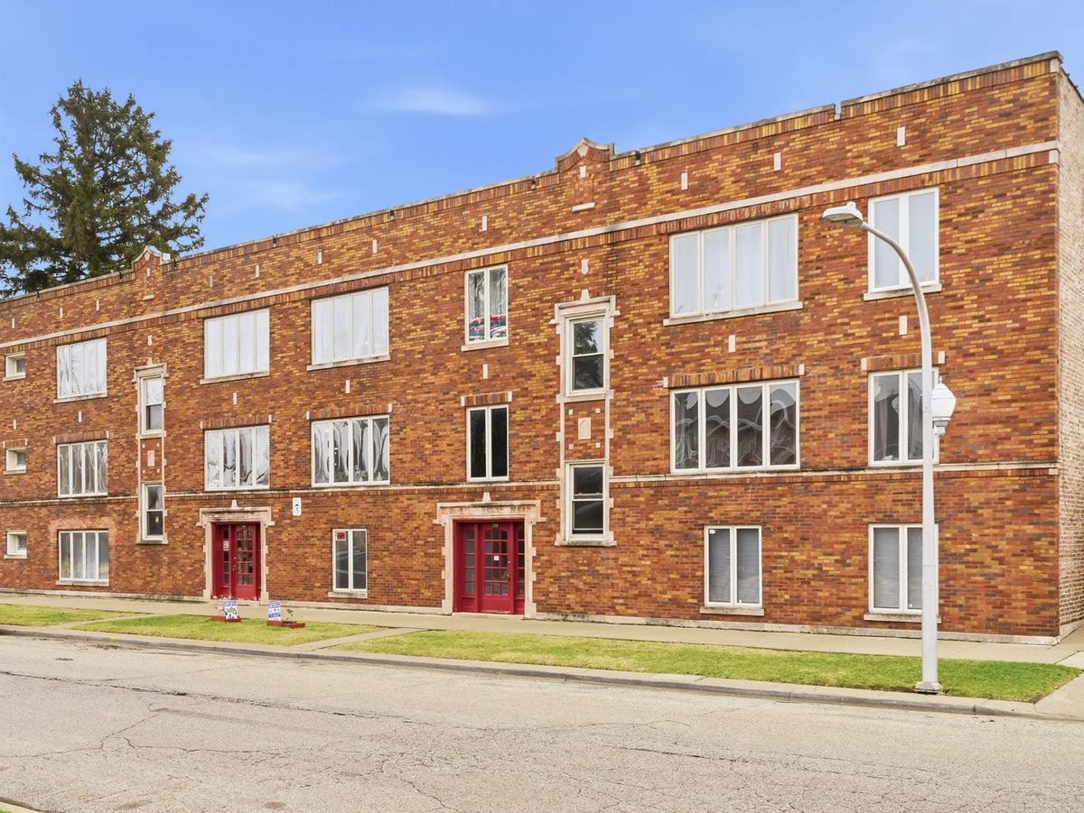 7009 Altgeld Street, Chicago, IL 60707
