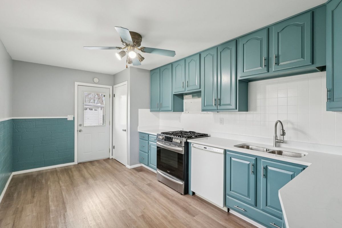 1134 Franklin Avenue, Winthrop Harbor, IL 60096