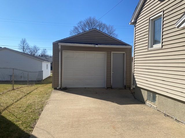 325 W 3rd Street, Spring Valley, IL 61362