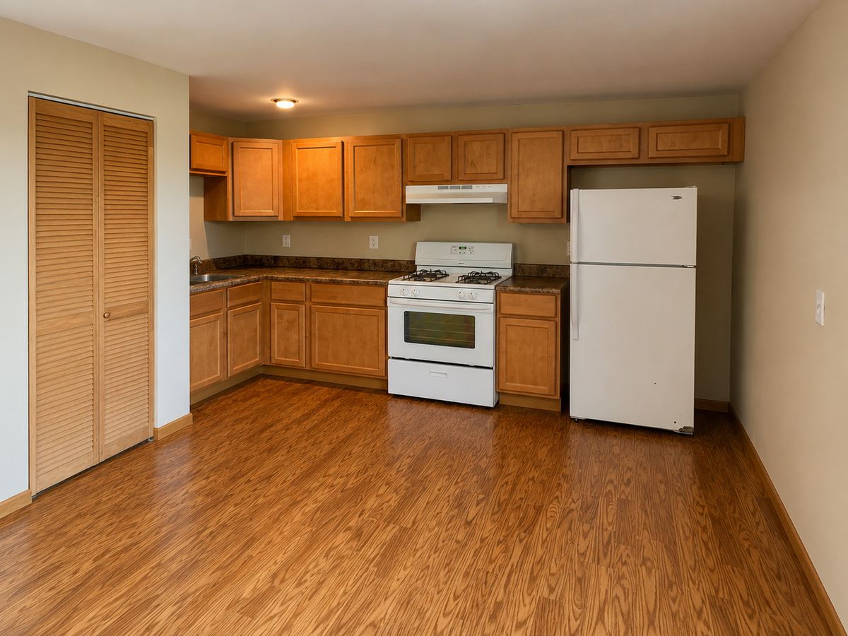 503-505 S Circle Drive, Wilmington, IL 60481