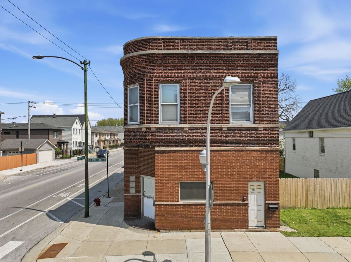 4135 Wallace Street, Chicago, IL 60609