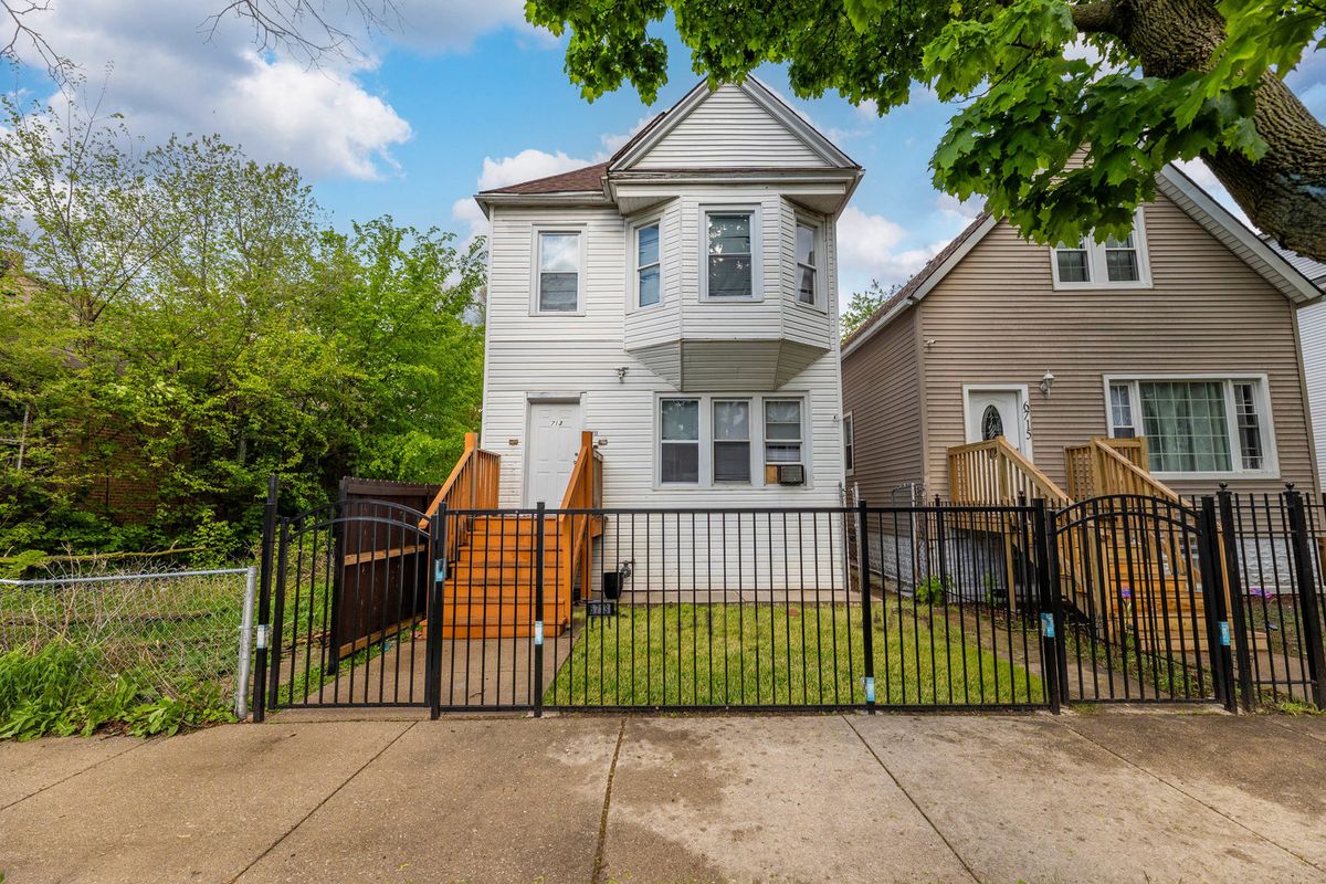 6713 Sangamon Street, Chicago, IL 60621