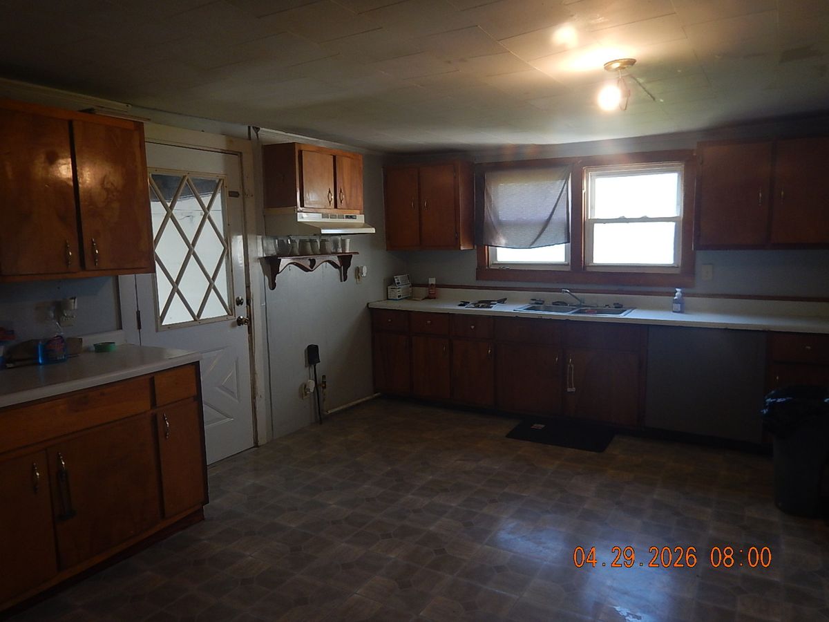 214 N 1st Street, Neponset, IL 61345