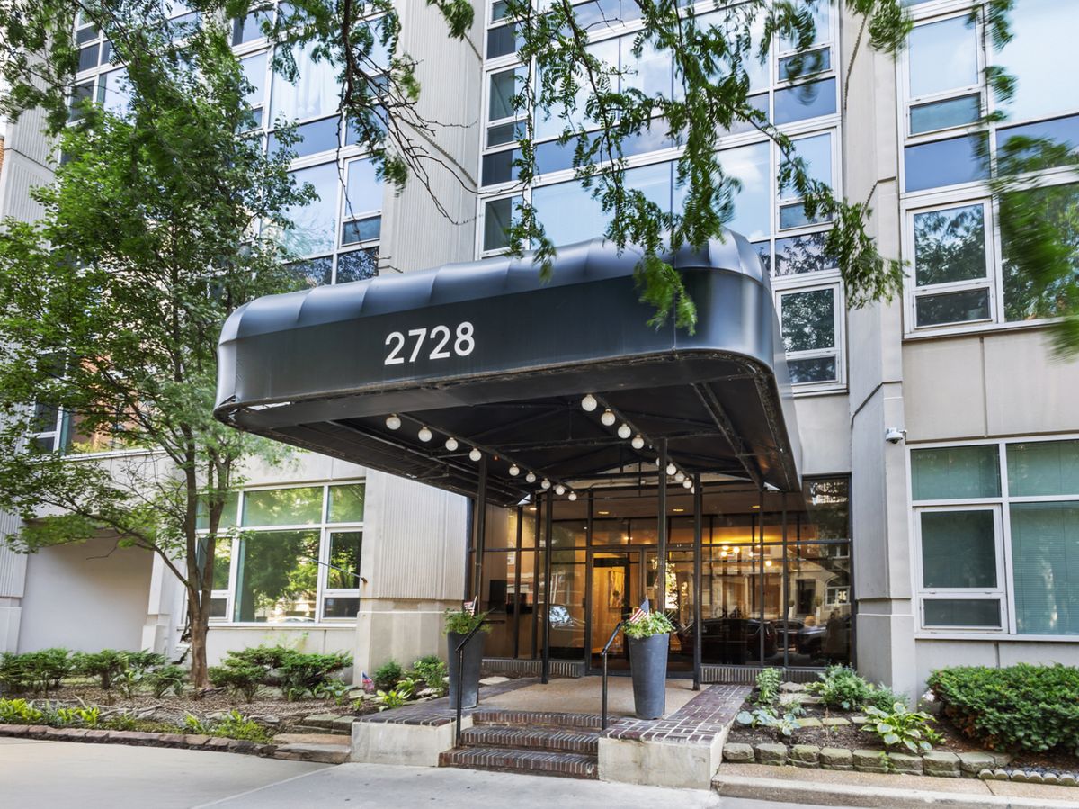 2728 HAMPDEN Court, Chicago, IL 60614