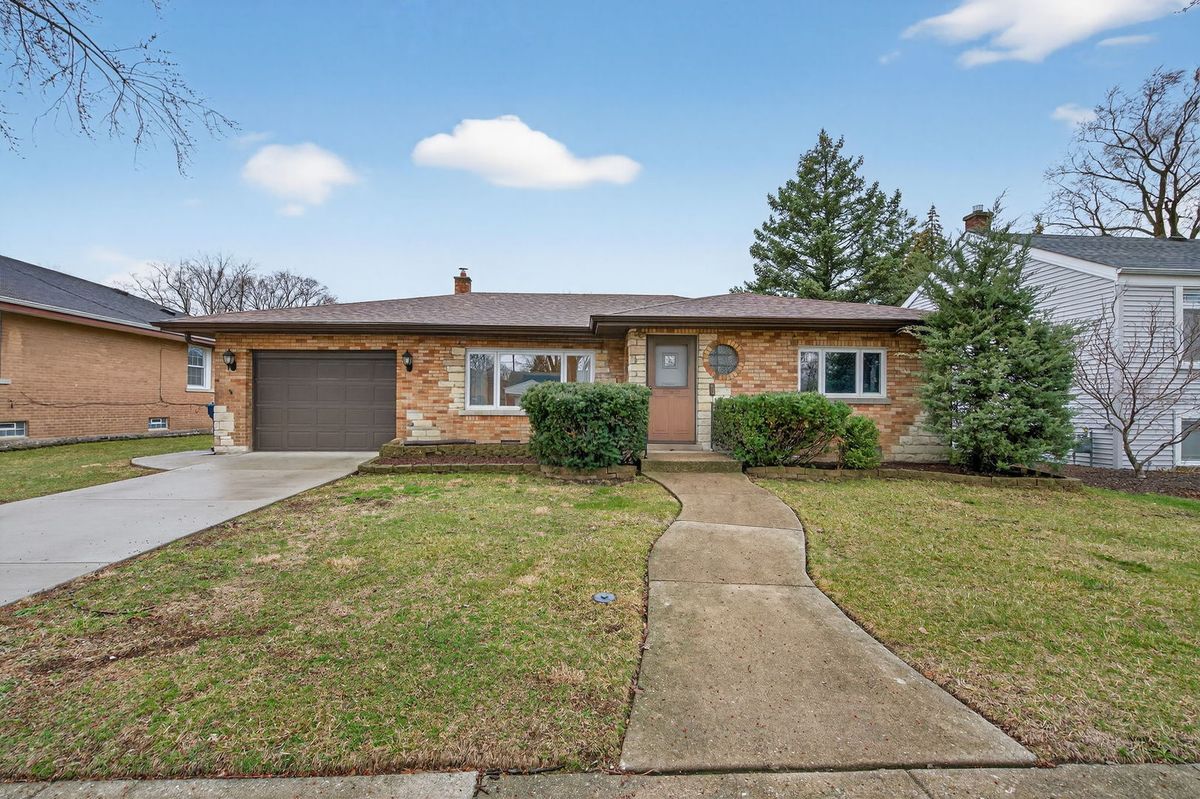 730 Newberry Avenue, La Grange Park, IL 60526