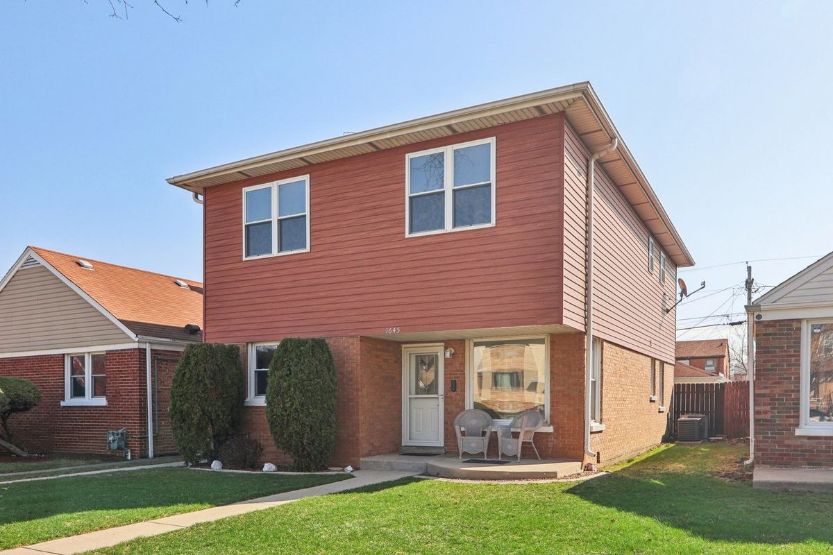 1645 23rd Avenue, Melrose Park, IL 60160