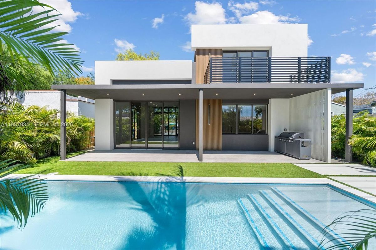 536 NW 48th Street, Miami, FL 33127