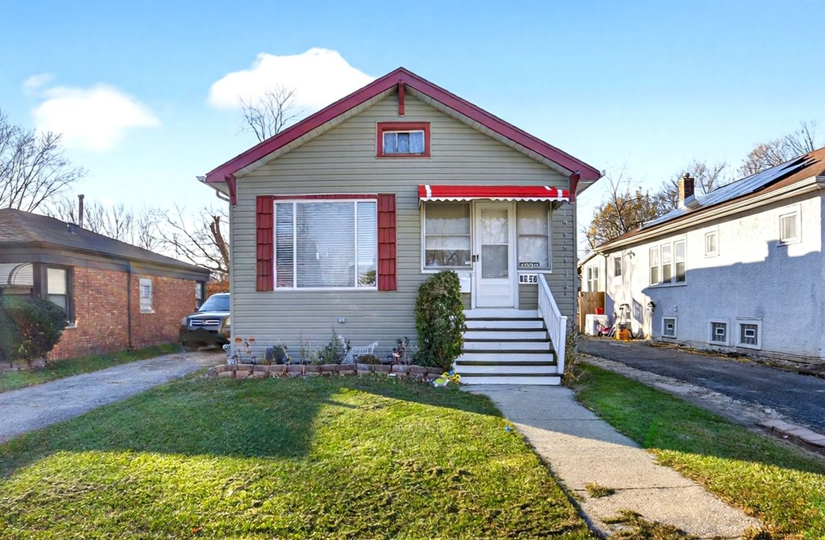 1922 18th Avenue, Maywood, IL 60153