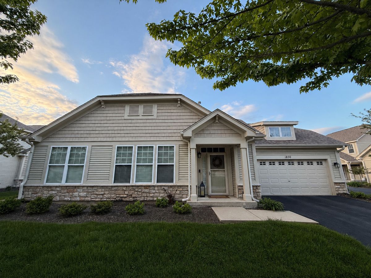 1850 FOXRIDGE Court, Aurora, IL 60502