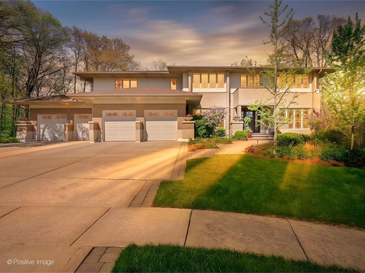 13001 Ravine Drive, Lemont, IL 60439