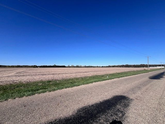 0000 White Pigeon Road, Weldon, IL 61882