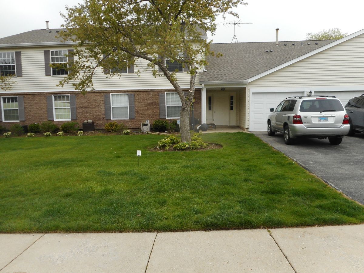 355 Wilmington Drive, Bartlett, IL 60103