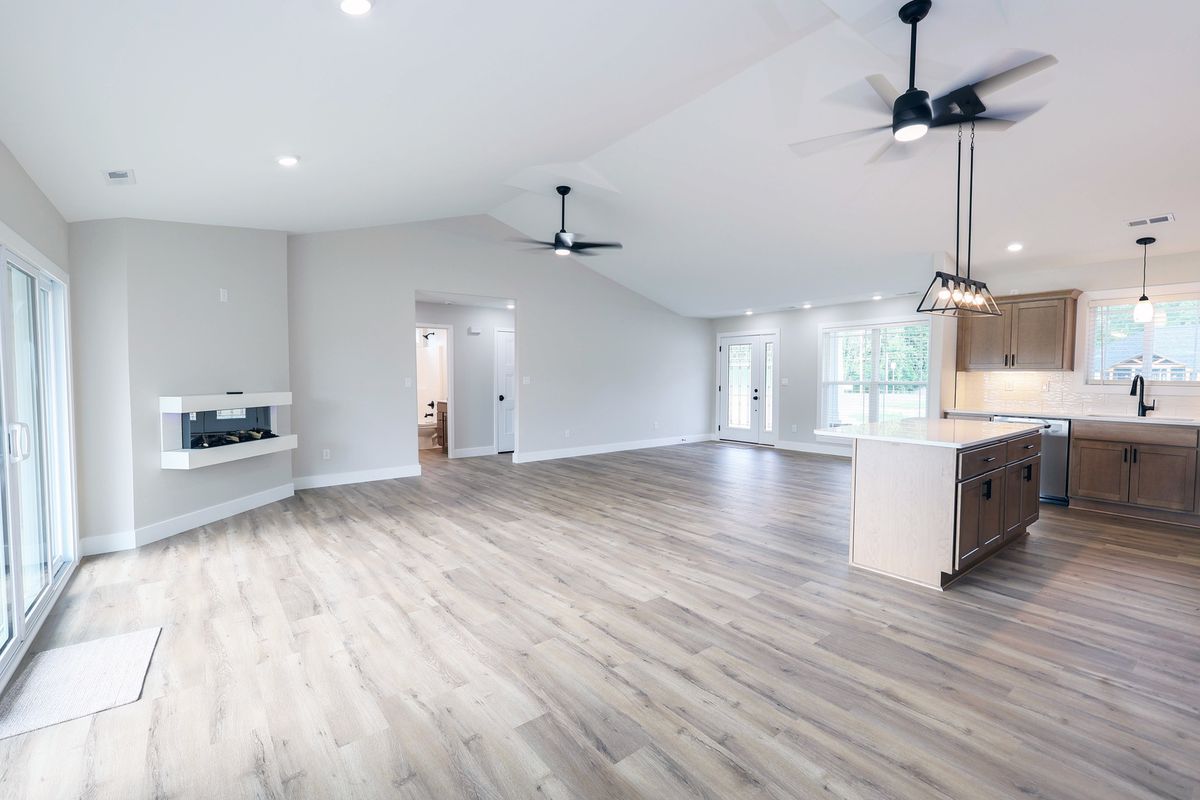1600 Philip Lane, Marion, IL 62959