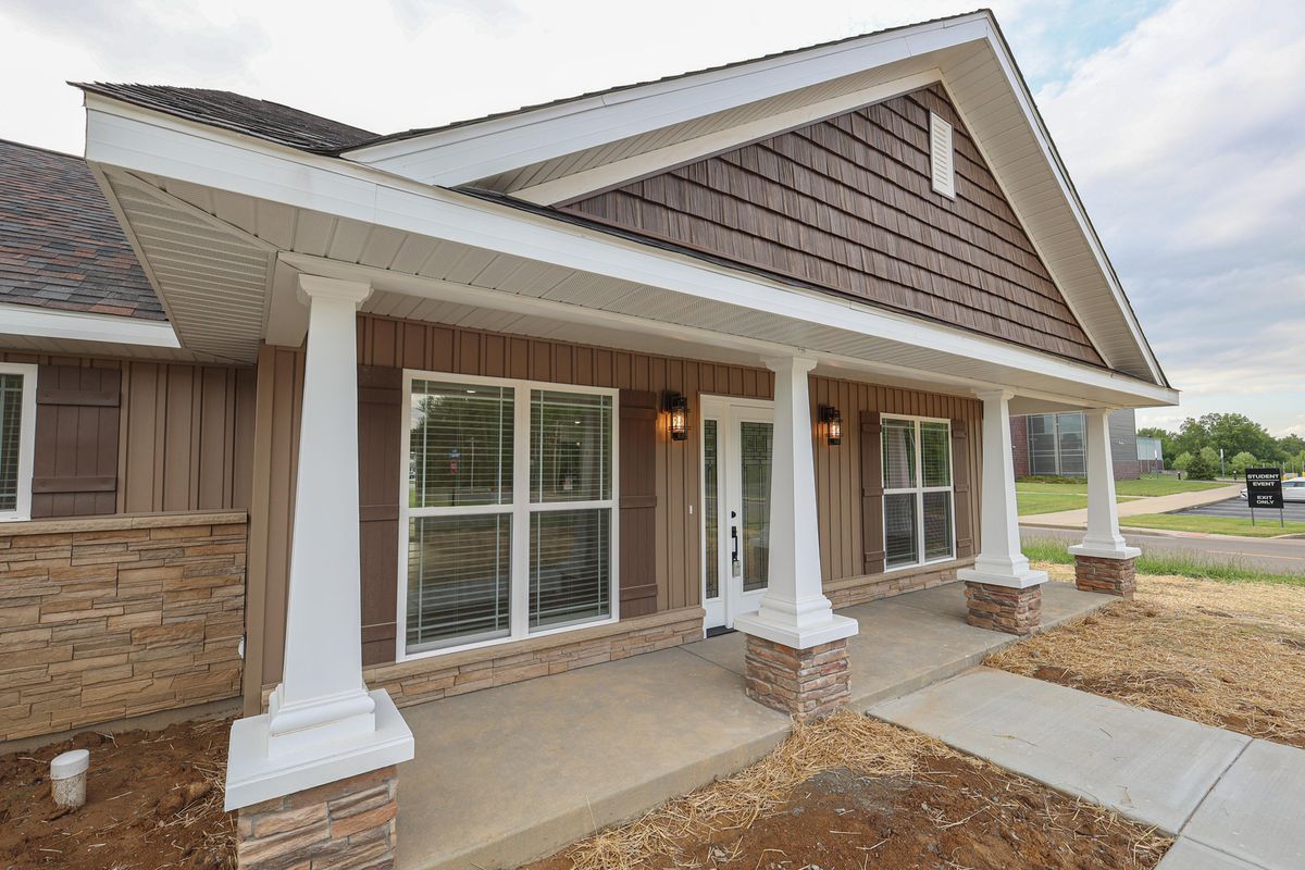 1600 Philip Lane, Marion, IL 62959