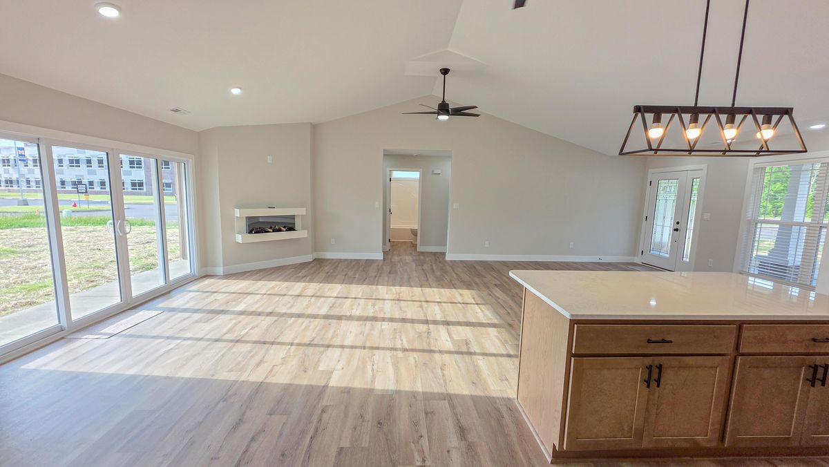 1600 Philip Lane, Marion, IL 62959