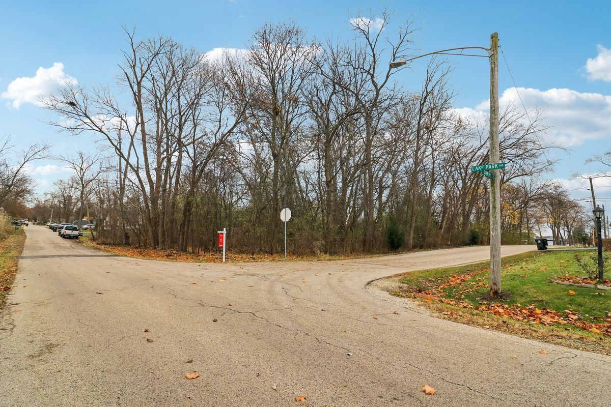 22771 Lake Park Avenue, Round Lake Beach, IL 60073
