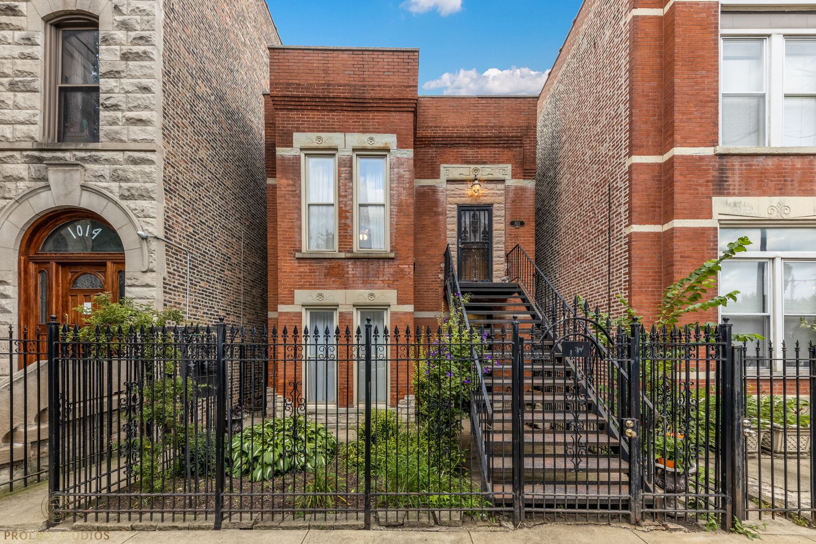 1012 S Oakley Boulevard #1 — Chicago, IL 60612