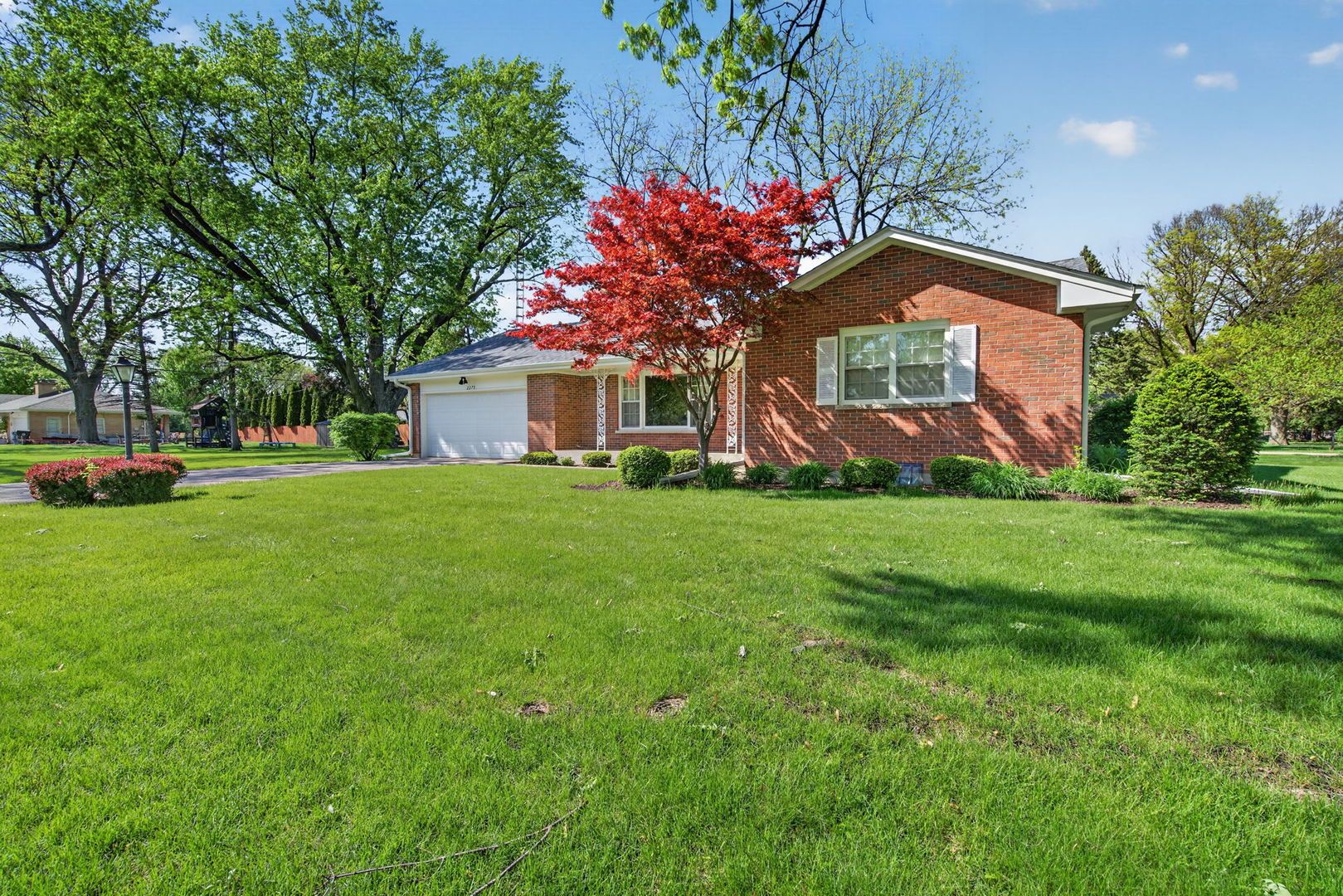 2275 Garden Road — Aurora, IL 60506