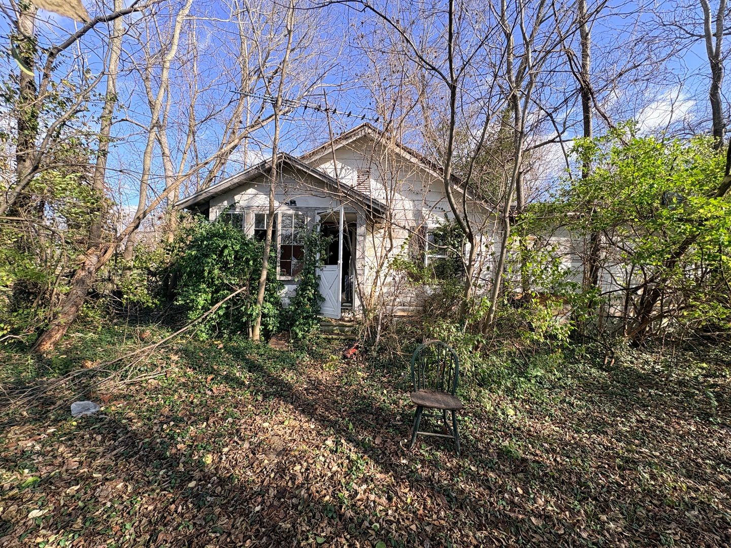 1116 S Holland Street — Harrisburg, IL 62946