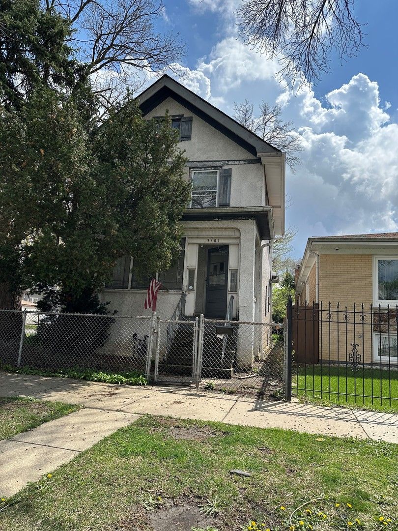 5901 Berenice Avenue, Chicago, IL 60634