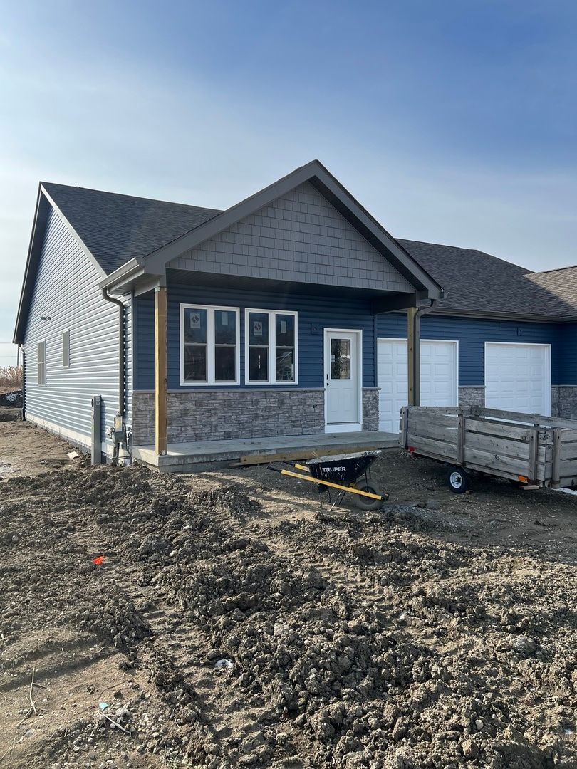 929 Covey Lane #A — Coal City, IL 60416