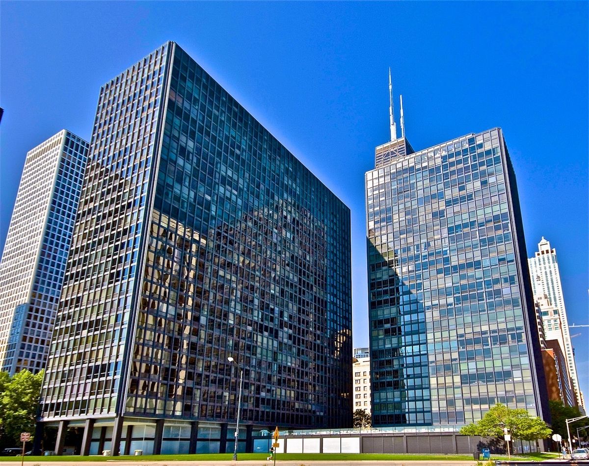 900 Lake Shore Drive, Chicago, IL 60611
