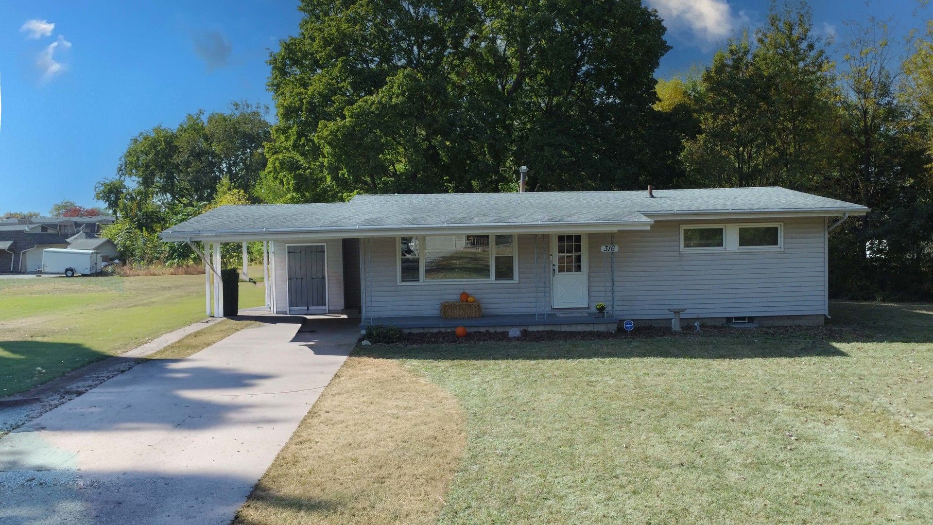 316 N Hartwell Street — Gilman, IL 60938