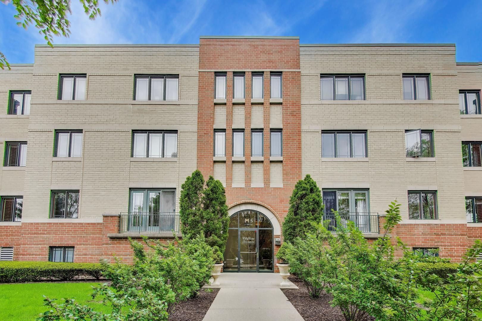 115 N Clifton Avenue #101 — Park Ridge, IL 60068