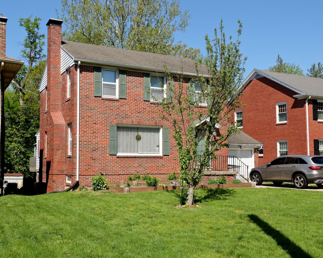 349 N Oakcrest Avenue — Decatur, IL 62522