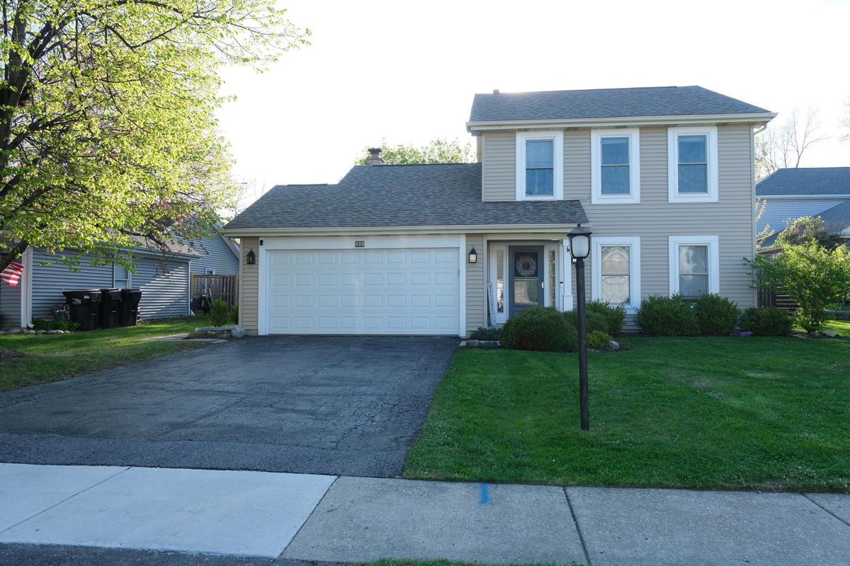 335 FARMHILL Circle, Wauconda, IL 60084