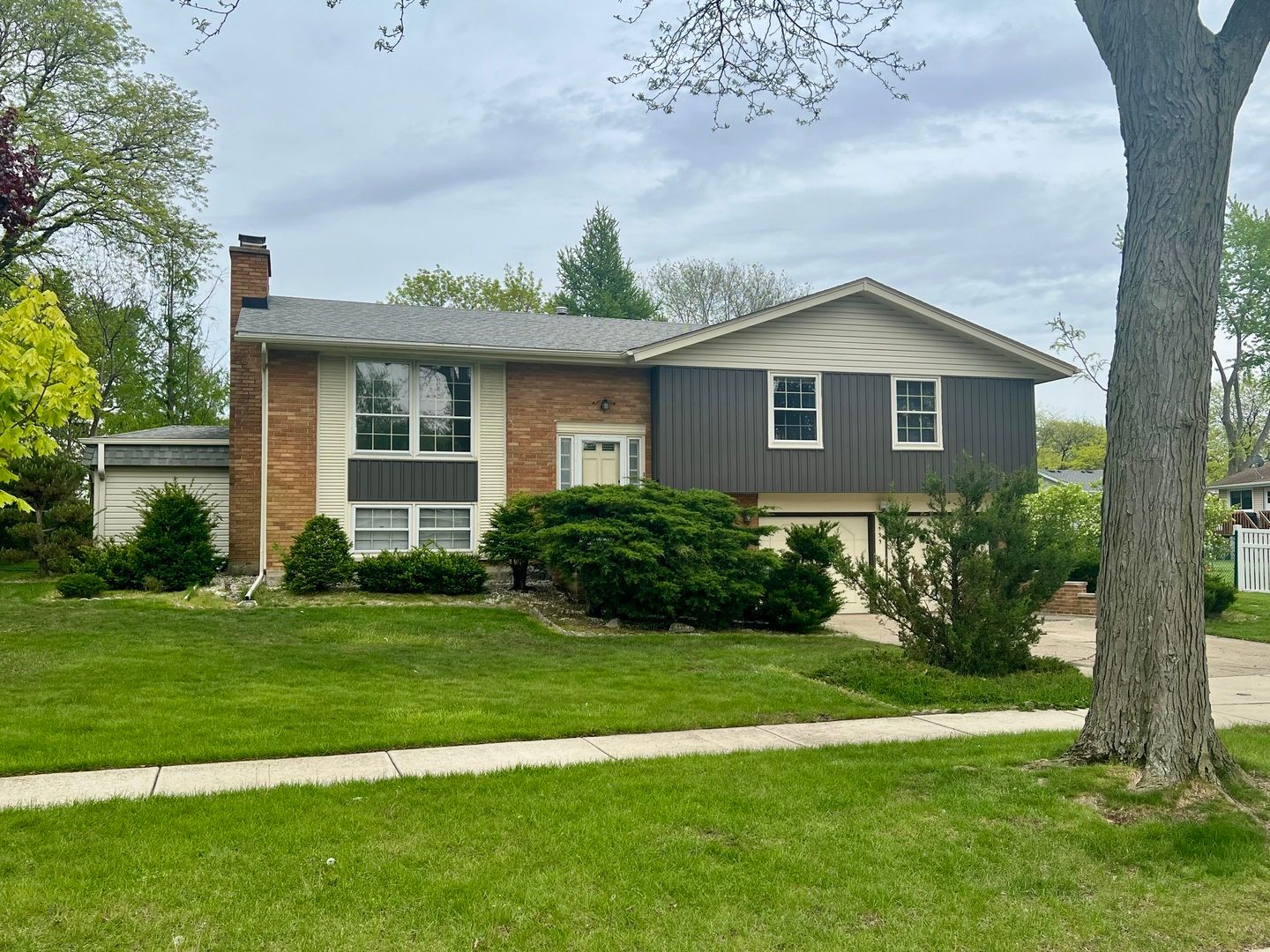 533 Bahama Lane — Schaumburg, IL 60193