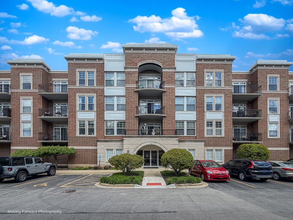 435 Wood Street, Palatine, IL 60067