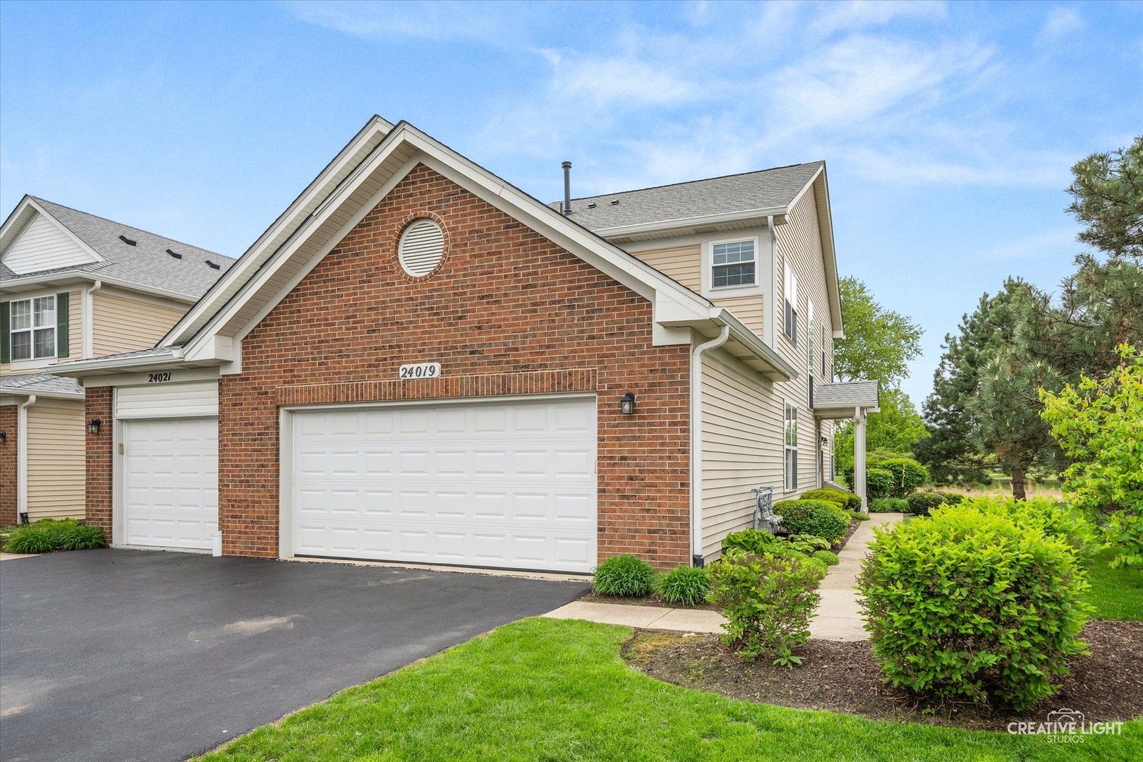 24019 W Pear Tree Circle — Plainfield, IL 60585