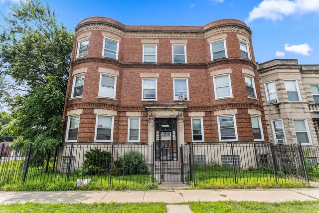 7250 Yale Avenue, Chicago, IL 60621