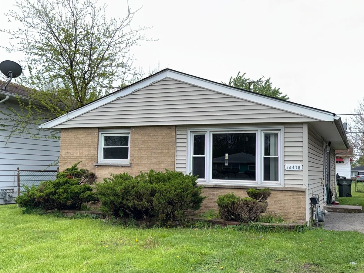 16438 Wood Street, Markham, IL 60428