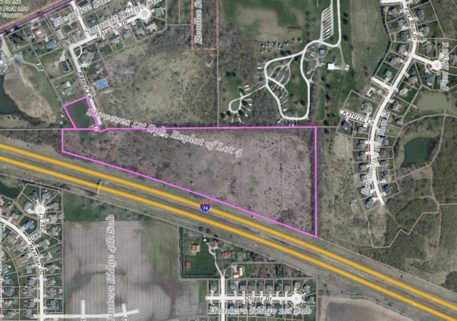 205 S Ranch Lane — Mahomet, IL 61853