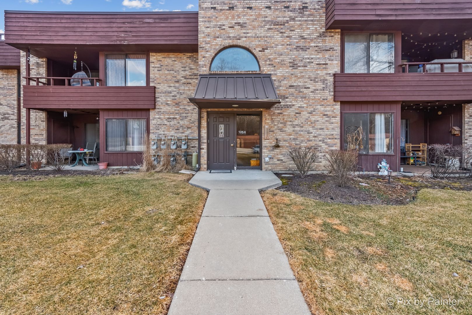 1354 N Sterling Avenue #103 — Palatine, IL 60067