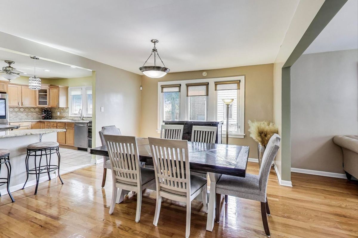 9912 Irving Park Road, Schiller Park, IL 60176