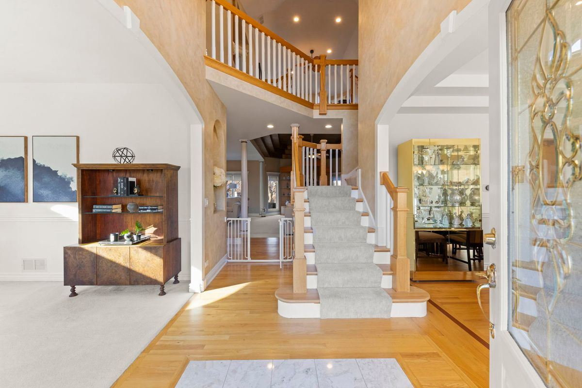 20812 N Swansway, Deer Park, IL 60010