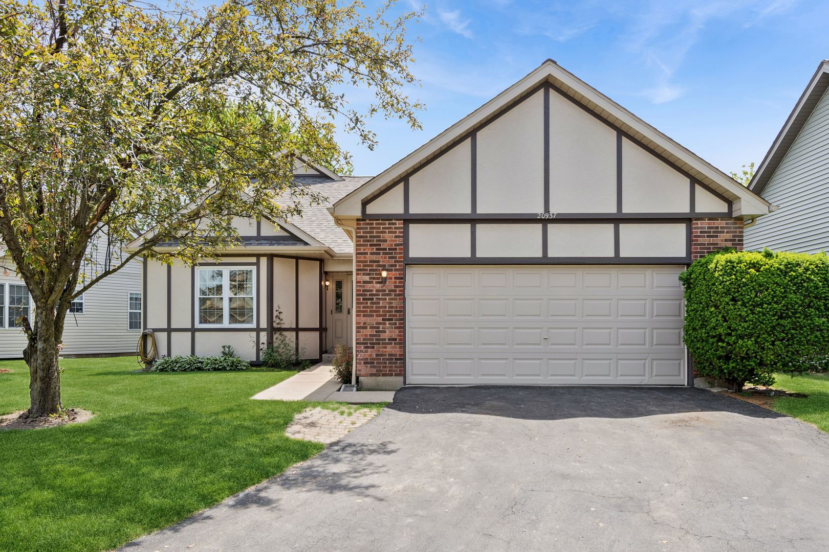 20937 W Orange Blossom Lane — Plainfield, IL 60544