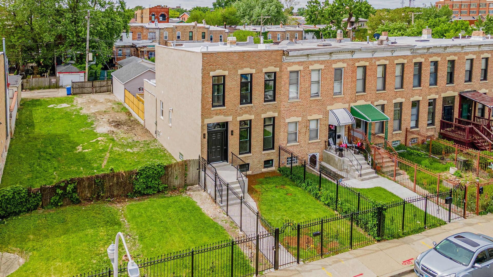 2417-19 W Flournoy Street — Chicago, IL 60612