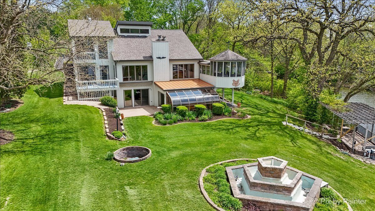 1594 Lila Circle, Lake Holiday, IL 60548