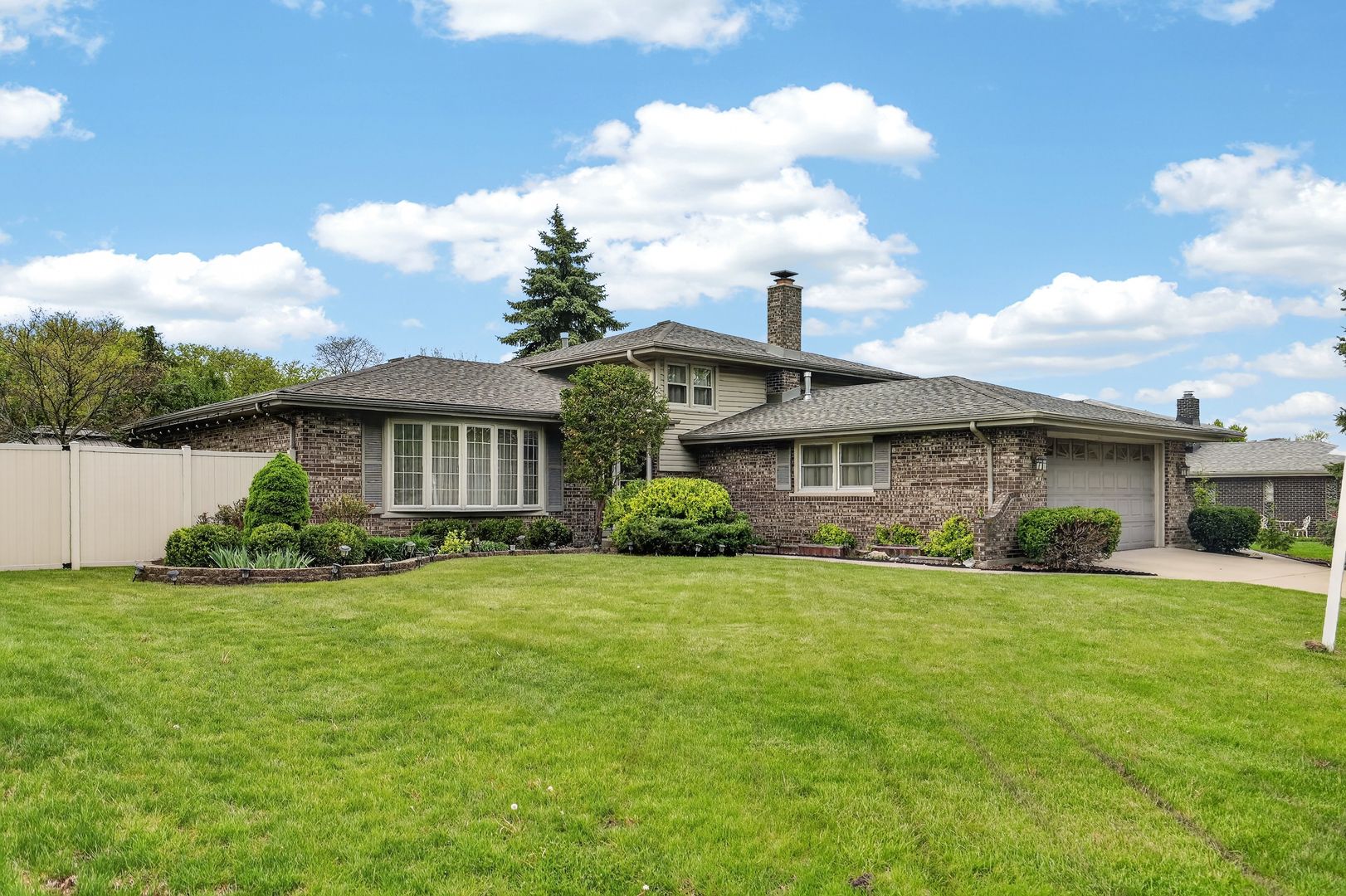 14142 Timothy Drive — Orland Park, IL 60462