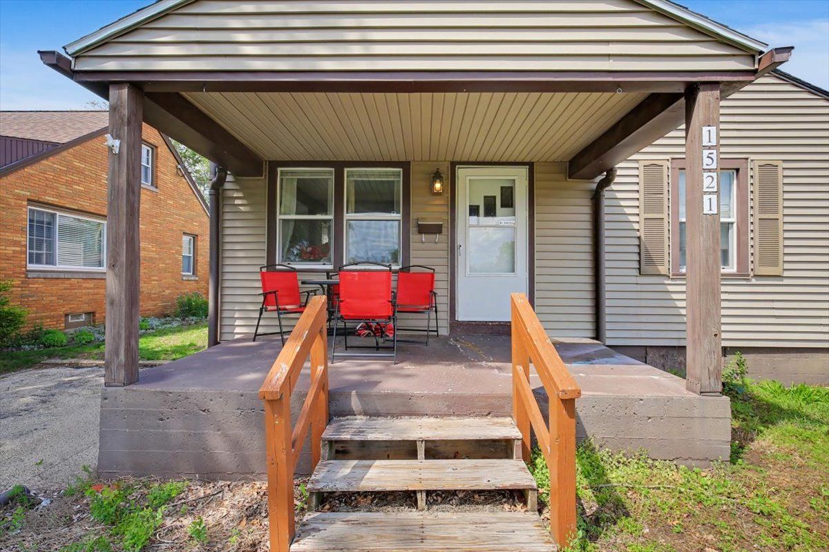 1521 FISHER Street, Pekin, IL 61554