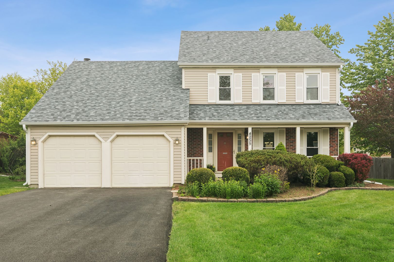 4255 OAK KNOLL Lane — Hoffman Estates, IL 60192