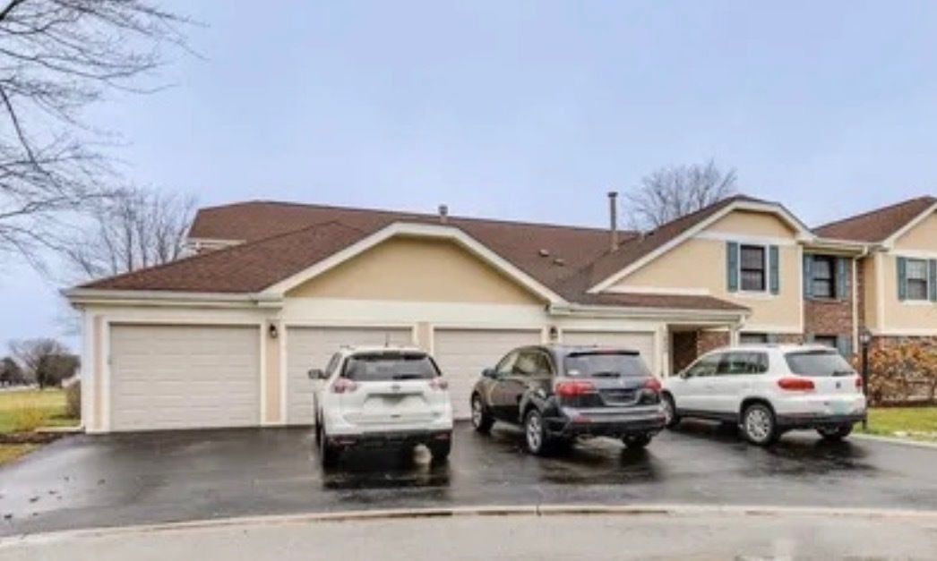 1022 Boxwood Court, Wheeling, IL 60090
