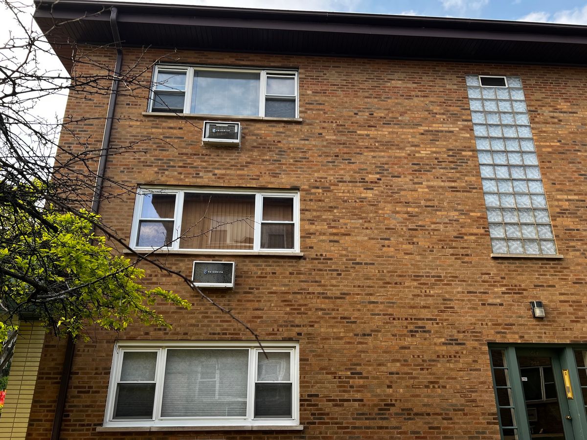 214 Oak Park Avenue, Oak Park, IL 60302