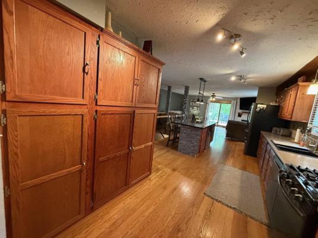 7758 Ray Court, Roscoe, IL 61073