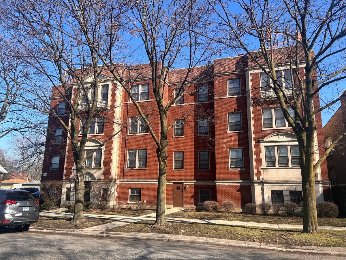6348 13th Street, Berwyn, IL 60402